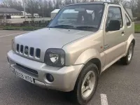 Usado Suzuki Jimny 82 CV (60 kW) 2004 Plateado SUV