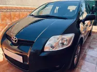 Usado Toyota Auris Active 90 CV (66 kW) 2009 Negro Utilitario