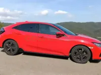 Usado Honda Civic Sport Plus 182 CV (133 kW) 2017 Rojo Berlina