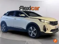 Usado Peugeot 3008 Allure 130 CV (95 kW) 2021 Blanco SUV
