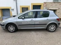 Usado Peugeot 307 110 CV (80 kW) 2003 Gris / plata Berlina
