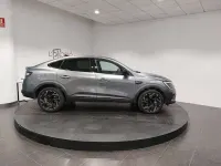 Usado Renault Arkana Esprit Alpine 145 CV (106 kW) 2025 Gris / plata SUV