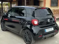 Usado Smart ForFour 90 CV (66 kW) 2017 Negro Utilitario