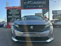 Usado Peugeot 3008 Allure 130 CV (95 kW) 2021 Gris / plata SUV
