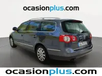 Usado VW Passat Advance 140 CV (102 kW) 2010 Gris Familiar
