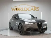Usado Alfa Romeo Stelvio Veloce 211 CV (155 kW) 2023 Gris SUV
