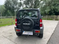 Usado Suzuki Jimny 85 CV (62 kW) 2007 Negro SUV