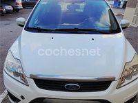 Usado Ford Focus Trend 109 CV (80 kW) 2010 Blanco Familiar