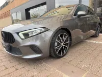 Usado Mercedes A180 136 CV (100 kW) 2020 Gris / plata Berlina