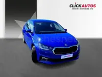 Usado Skoda Fabia Selection 115 CV (84 kW) 2026 Azul Utilitario