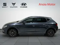 Usado Seat Leon ST Style 116 CV (85 kW) 2019 Gris Familiar