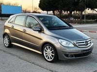 Gebraucht Mercedes B200 140 PS (102 kW) 2008 Grau Van / Kleinbus