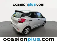 Usado Hyundai i10 67 CV (49 kW) 2020 Gris Utilitario