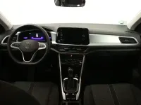 Usado VW T-Roc 116 CV (85 kW) 2025 Azul SUV