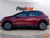 Usado Peugeot 2008 Allure 100 CV (73 kW) 2017 Rojo SUV