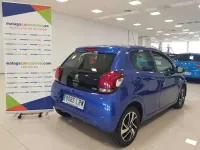 Usado Peugeot 108 Allure 72 CV (52 kW) 2021 Azul Utilitario
