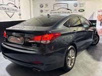 Usado Hyundai i40 141 CV (103 kW) 2016 Gris / plata Berlina