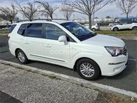 Usado SsangYong Rodius Limited 165 CV (121 kW) 2014 Blanco Monovolumen
