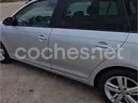 Usado VW Golf VII Advance 105 CV (77 kW) 2013 Gris / plata Familiar