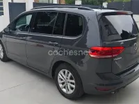 Usado VW Touran Advance 150 CV (110 kW) 2016 Negro Monovolumen
