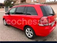 Usado Opel Zafira Cosmo 150 CV (110 kW) 2006 Rojo Monovolumen