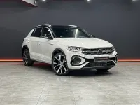 Usado VW T-Roc R-line 150 CV (110 kW) 2024 Gris / plata SUV