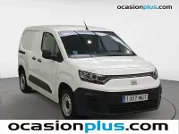 Usado Fiat Doblò 102 CV (75 kW) 2023 Blanco Monovolumen