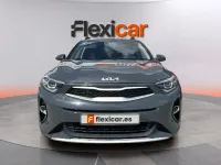 Usado Kia Stonic 101 CV (74 kW) 2021 Gris SUV