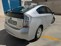 Usado Toyota Prius Executive 136 CV (100 kW) 2012 Gris / plata Berlina