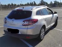 Usado Renault Mégane GrandTour LIMITED 110 CV (80 kW) 2015 Gris / plata Familiar