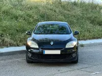 Usado Renault Mégane GrandTour Dynamique 115 CV (84 kW) 2013 Negro Familiar