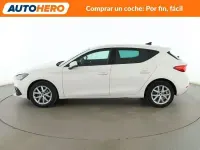 Usado Seat Leon Style 116 CV (85 kW) 2021 Blanco Berlina