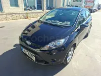 Usado Ford Fiesta Trend 90 CV (66 kW) 2009 Negro Berlina