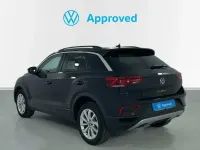 Usado VW T-Roc Life 110 CV (80 kW) 2024 Negro SUV
