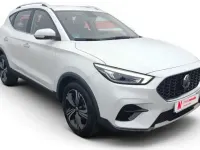 Usado MG ZS Luxury 111 CV (81 kW) 2022 Blanco SUV