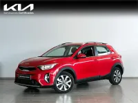 Usado Kia Stonic 101 CV (74 kW) 2024 Rojo SUV