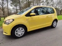 Usado Seat Mii Style 75 CV (55 kW) 2012 Amarillo Utilitario