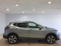 Usado Nissan Qashqai N-Connecta 160 CV (117 kW) 2019 Gris SUV