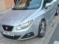 Usado Seat Ibiza ST Copa 105 CV (77 kW) 2012 Gris / plata Familiar