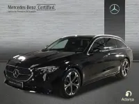 Usado Mercedes E300 313 CV (230 kW) 2025 Negro obsidiana Familiar