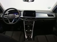 Usado VW T-Roc Life 150 CV (110 kW) 2024 Gris / plata SUV