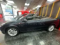 Usado Opel Astra Cosmo 140 CV (102 kW) 2008 Azul Descapotable