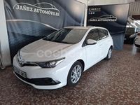 Usado Toyota Auris Active 116 CV (85 kW) 2017 Blanco Berlina