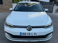 Usado VW Golf VIII 115 CV (84 kW) 2022 Gris / plata Berlina
