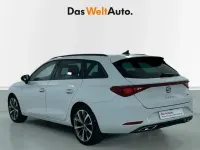 Usado Seat Leon FR 150 CV (110 kW) 2025 Blanco Familiar