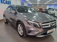Usado Mercedes GLA200 Urban 136 CV (100 kW) 2015 Gris / plata SUV