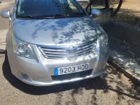 Usado Toyota Avensis Executive 150 CV (110 kW) 2011 Gris / plata Berlina