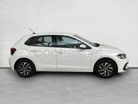 Usado VW Polo Life 95 CV (69 kW) 2023 Blanco Utilitario