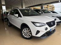 Usado Seat Arona Ecomotive 95 CV (69 kW) 2022 Blanco SUV