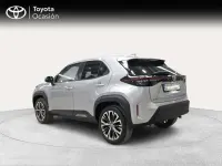 Usado Toyota Yaris Cross Plus 116 CV (85 kW) 2022 Plateado SUV